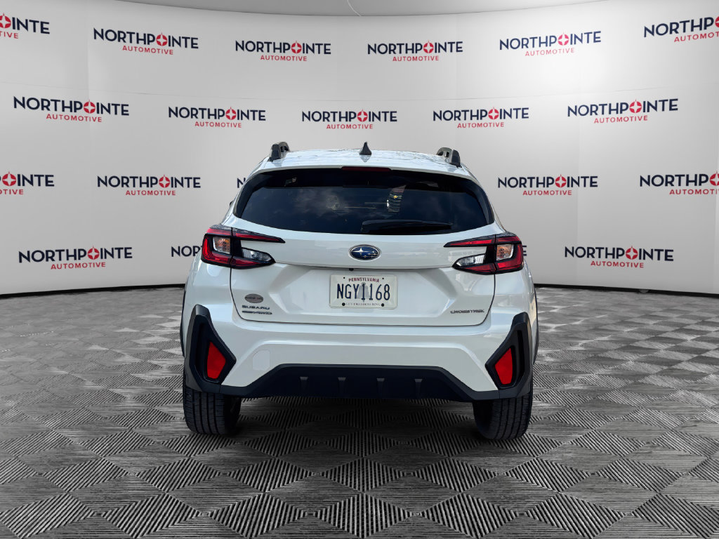 Used 2024 Subaru Crosstrek 2.0i Premium w/ Crosstrek Mirror Package AWD/4WD image 7