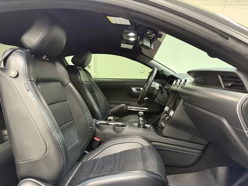 Used 2020 Ford Mustang GT Premium w/ Equipment Group 401A image 11
