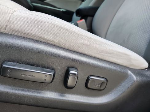 Used 2016 Honda CR-V EX image 14