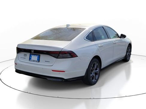 New 2026 Honda Accord EX-L image 6