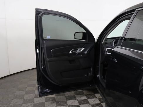 Used 2017 GMC Terrain SLE image 14