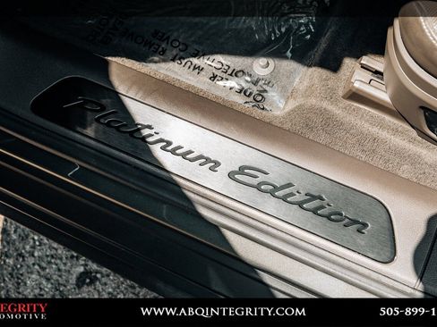Used 2023 Porsche Panamera 4 Platinum Edition AWD/4WD image 23