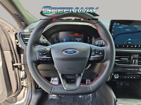 Used 2023 Ford Escape ST-Line w/ Tech Pack #1 FWD image 25