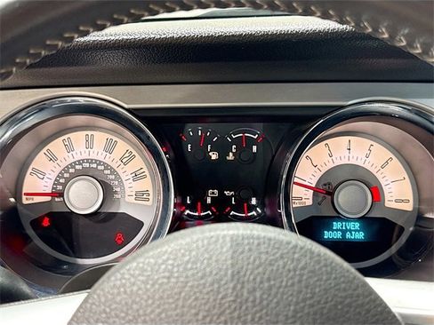 Used 2011 Ford Mustang Premium w/ 201A Rapid Spec Order Code image 14