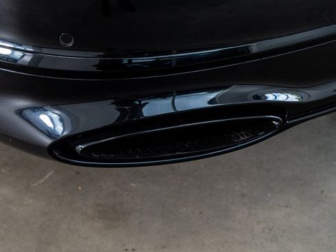 Used 2020 Bentley Flying Spur W12 image 26