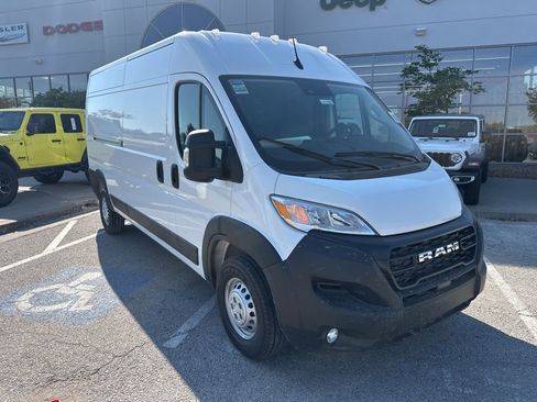 New 2026 RAM ProMaster 2500 w/ Convenience Group FWD image 7