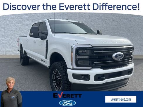 Used 2026 Ford F250 Platinum w/ FX4 Off-Road Package image 1