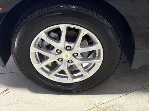 Used 2022 Chevrolet Equinox LT FWD image 13