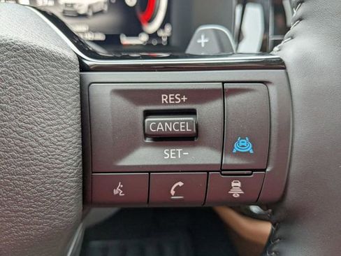New 2026 Nissan Pathfinder Platinum AWD/4WD image 14