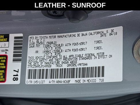 Used 2018 Toyota Tacoma TRD Sport AWD/4WD image 34