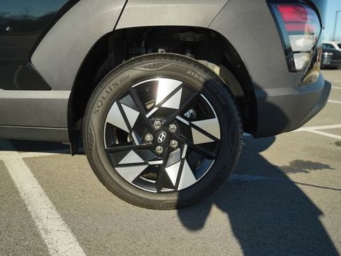 Used 2024 Hyundai Kona SEL image 39