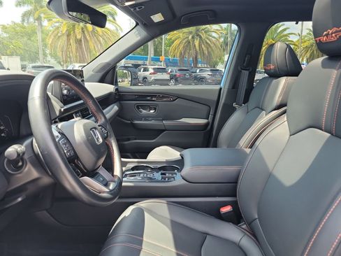 Used 2024 Honda Pilot TrailSport image 23