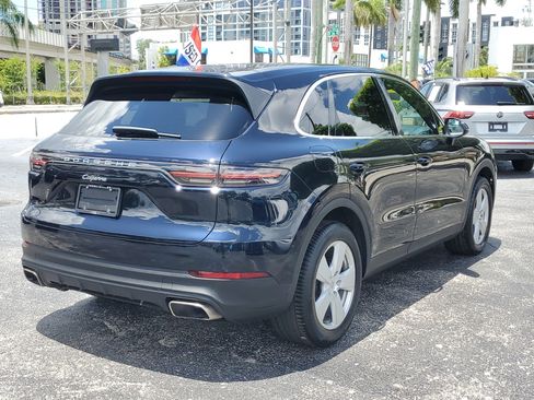 Used 2019 Porsche Cayenne AWD/4WD image 5