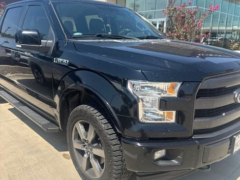 Used 2017 Ford F150 Lariat AWD/4WD image 5