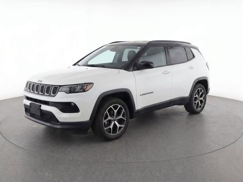 Used 2025 Jeep Compass Limited AWD/4WD image 1