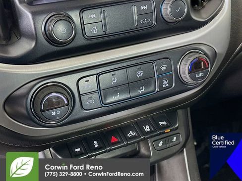 Used 2020 GMC Canyon SLE w/ Driver Alert Package AWD/4WD image 19