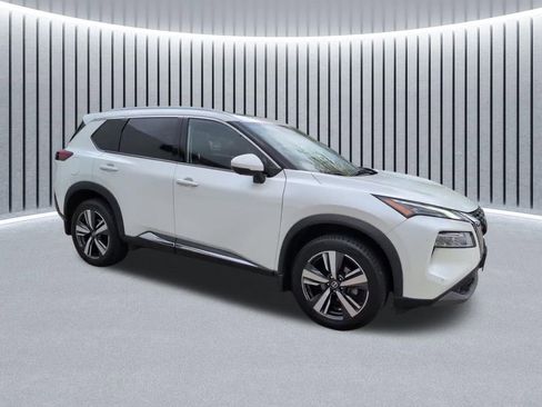 Used 2021 Nissan Rogue SL w/ Premium Package AWD/4WD image 2