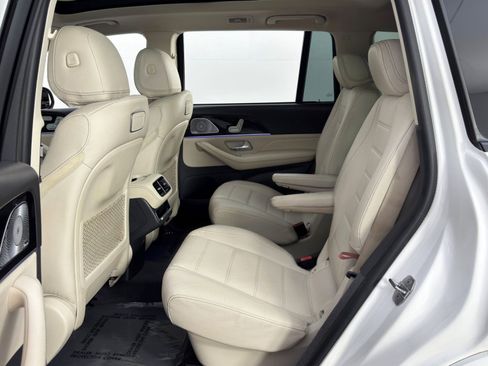 Used 2020 Mercedes-Benz GLS 580 4MATIC image 52