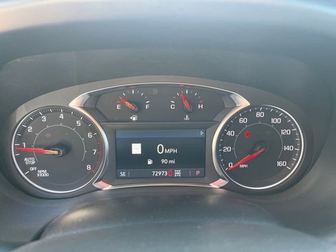 Used 2023 GMC Acadia SLT AWD/4WD image 12