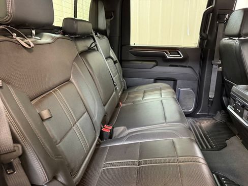 Used 2024 Chevrolet Silverado 3500 High Country w/ Z71 Off-Road Package AWD/4WD image 18