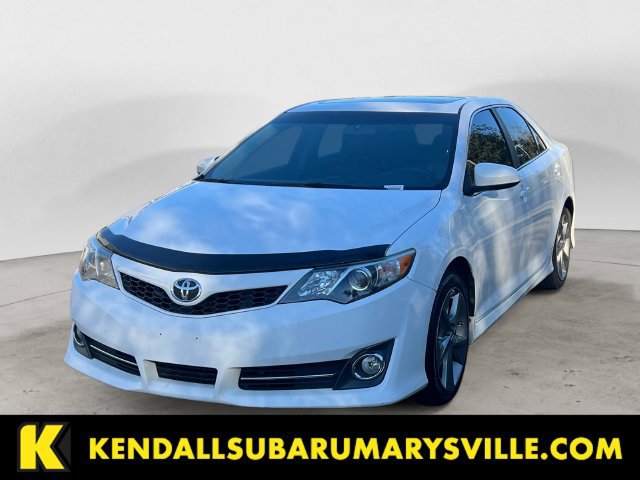 Used 2012 Toyota Camry SE w/ Leather Pkg FWD image 1