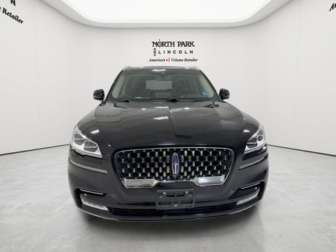 Used 2021 Lincoln Aviator Grand Touring w/ Equipment Group 302A AWD/4WD image 8