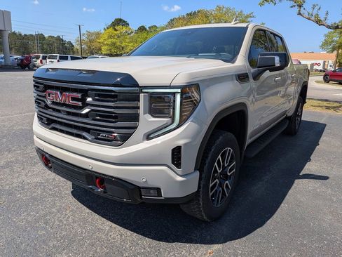 New 2026 GMC Sierra 1500 AT4 image 8