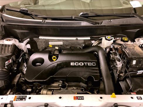 Used 2022 GMC Terrain SLE w/ Driver Convenience Package image 29