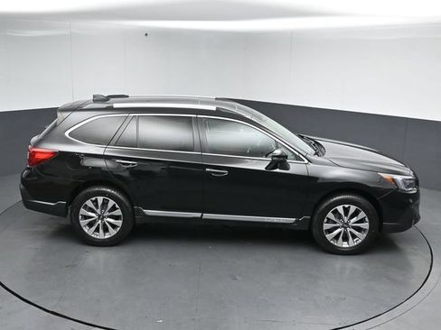 Used 2019 Subaru Outback 2.5i Touring w/ Popular Package #3A AWD/4WD image 53