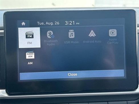 New 2025 Hyundai Venue SEL image 10