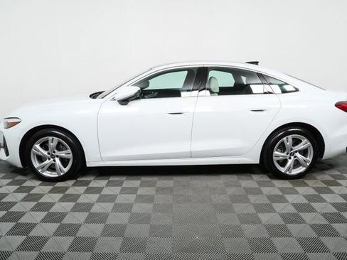 Used 2025 Audi A5 2.0T Premium w/ Convenience Package image 31