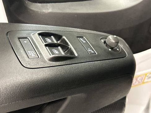 New 2025 RAM ProMaster 2500 w/ Convenience Group image 13