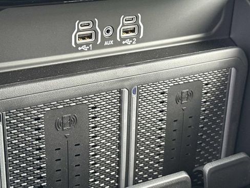 New 2026 RAM 2500 Laramie AWD/4WD image 29