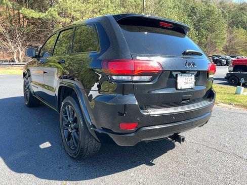 Used 2020 Jeep Grand Cherokee Altitude image 7