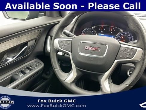 Used 2023 GMC Terrain SLE w/ Driver Convenience Package image 7