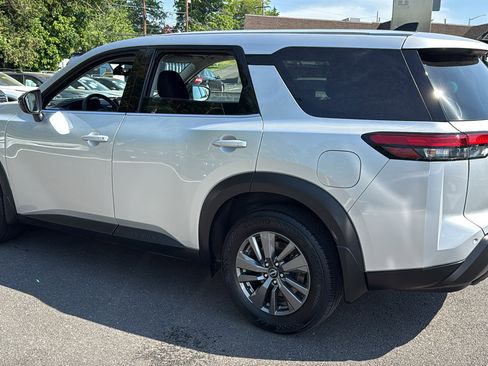 Certified 2024 Nissan Pathfinder S AWD/4WD image 22