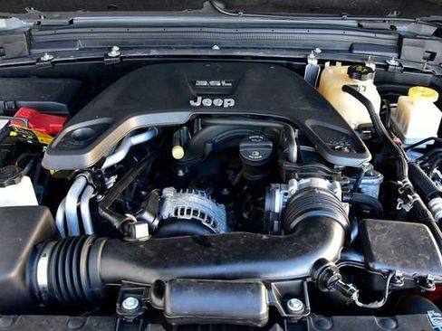 Used 2021 Jeep Gladiator Mojave image 32