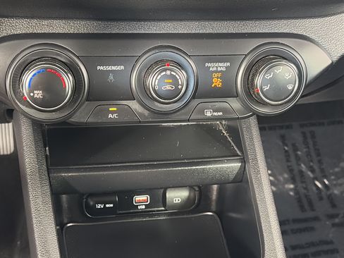 Certified 2024 Kia Forte LXS FWD image 21