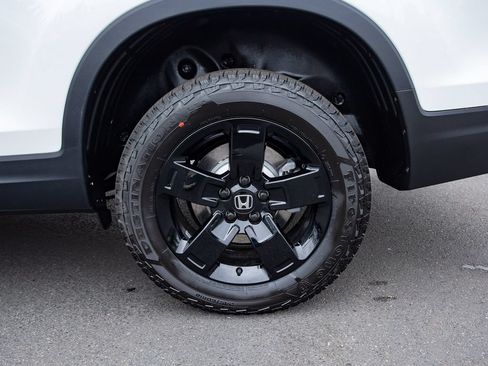 New 2026 Honda Ridgeline Black Edition image 10
