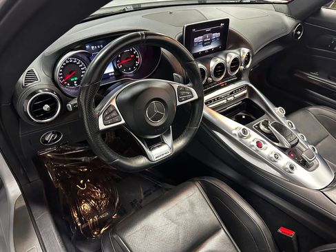 Used 2018 Mercedes-Benz AMG GT Roadster 2D image 10