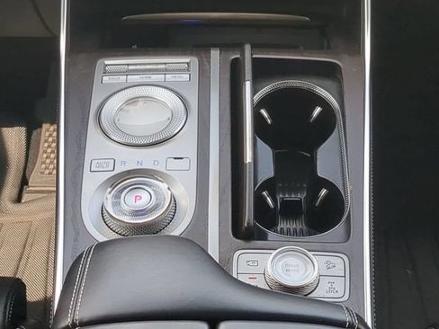 Used 2021 Genesis GV80 3.5T w/ Prestige Package 07 AWD/4WD image 18