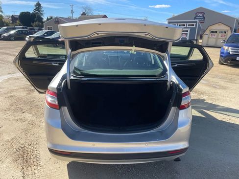 Used 2013 Ford Fusion SE image 13