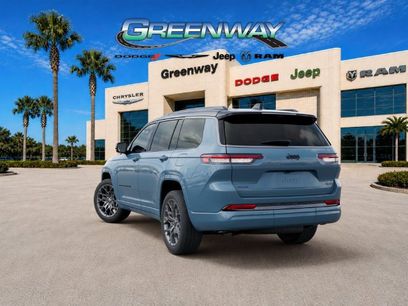 New 2026 Jeep Grand Cherokee L Summit w/ Obsidian Package