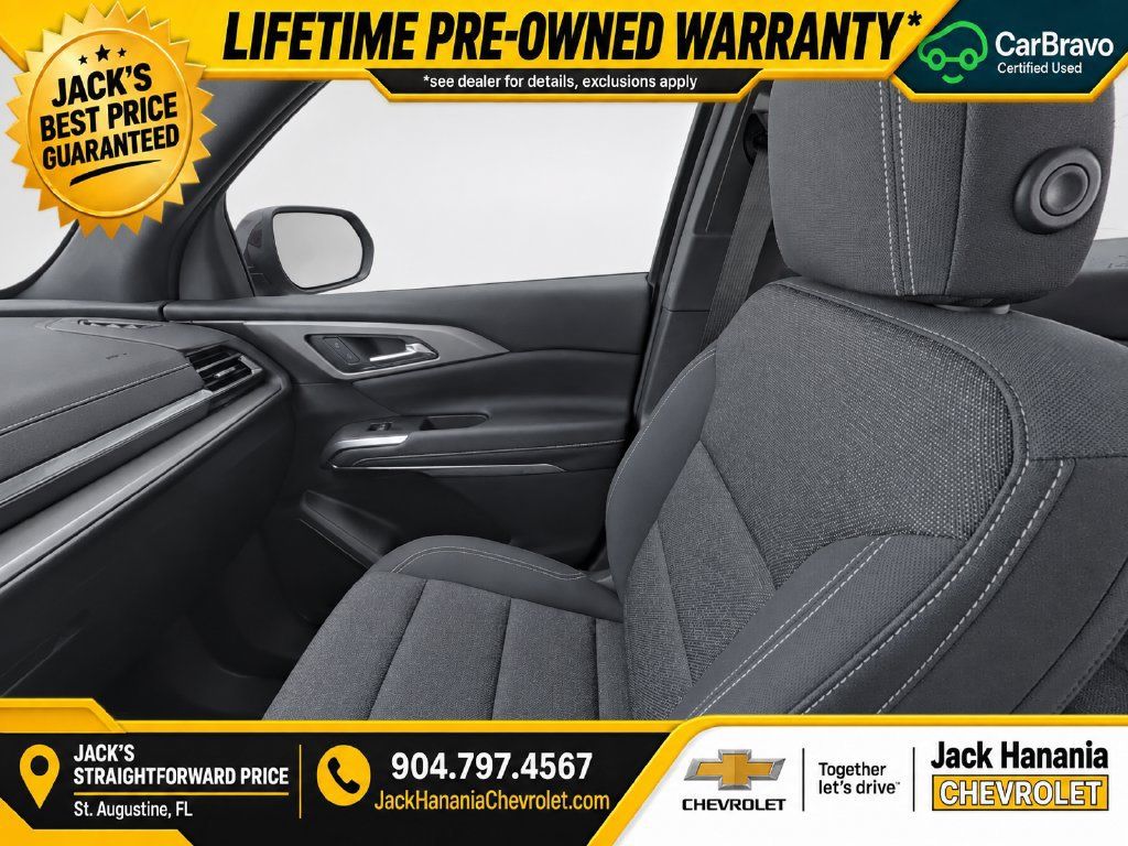 Used 2025 Chevrolet Traverse LT w/ Midnight/Sport Edition FWD image 19