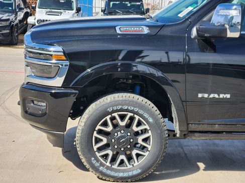 New 2026 RAM 2500 Limited AWD/4WD image 10