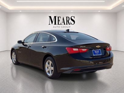 Used 2023 Chevrolet Malibu LT