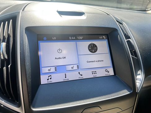 Used 2019 Ford Edge SEL w/ Equipment Group 201A AWD/4WD image 5