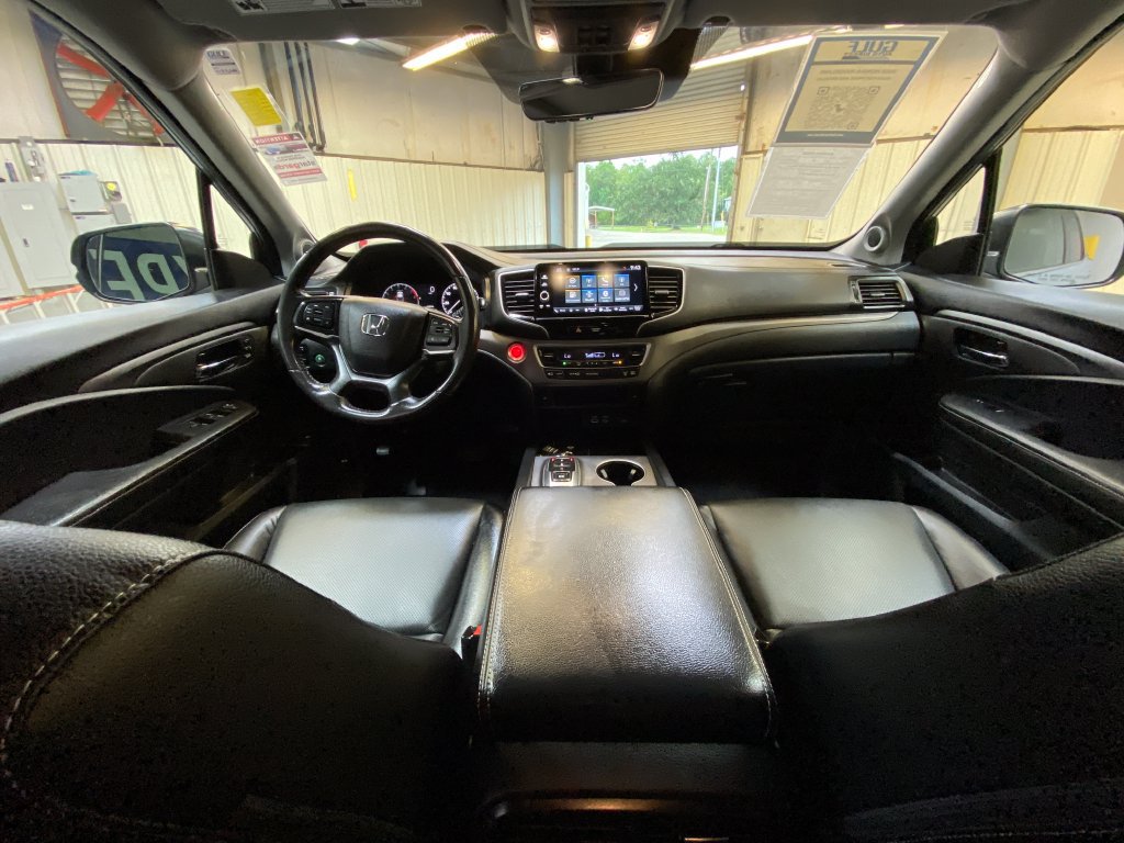 Used 2025 Honda Ridgeline RTL image 16