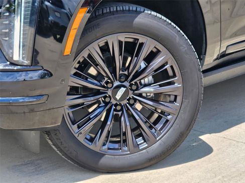 Used 2025 Cadillac Escalade Sport w/ LPO, ONYX Package AWD/4WD image 7
