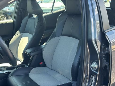 Used 2025 Toyota Corolla XSE FWD image 10